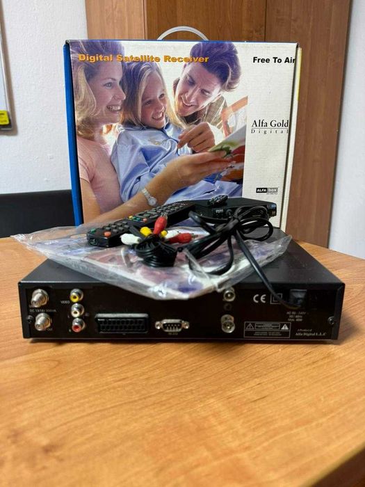 TV тюнер! Спутниковая приставка!