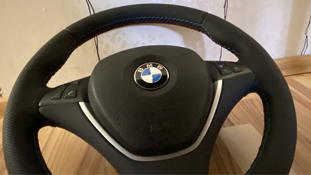 Volan sport cu incalzire reconditionat bmw x5 x6 e70 e71