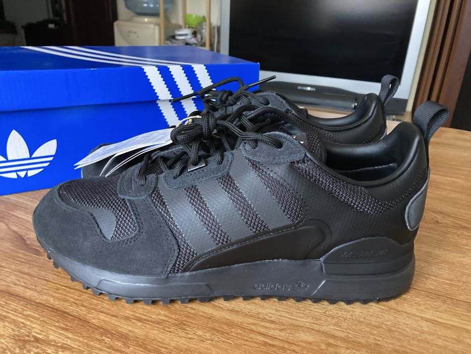 Мъжки оригинални маратонки Adidas ZX 700 HD