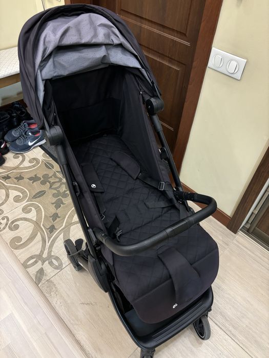 Детская коляска easy walker jackey