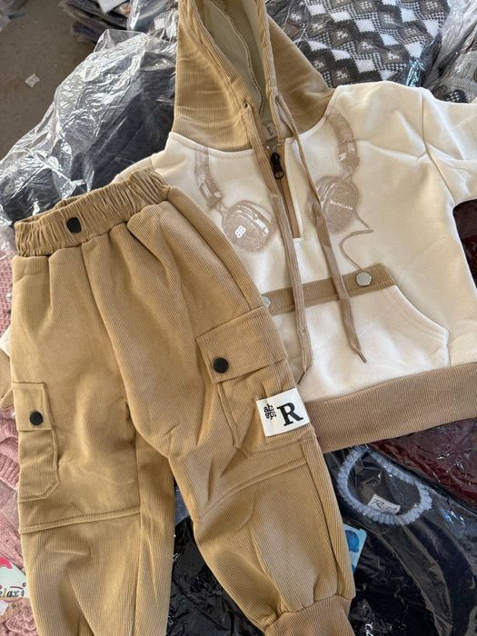 Detskiy Xitoy fabrichniy kiyimlar