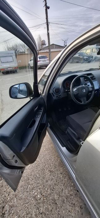 Suzuki  sx4 berlina  2008 (distribuție pe lanț)