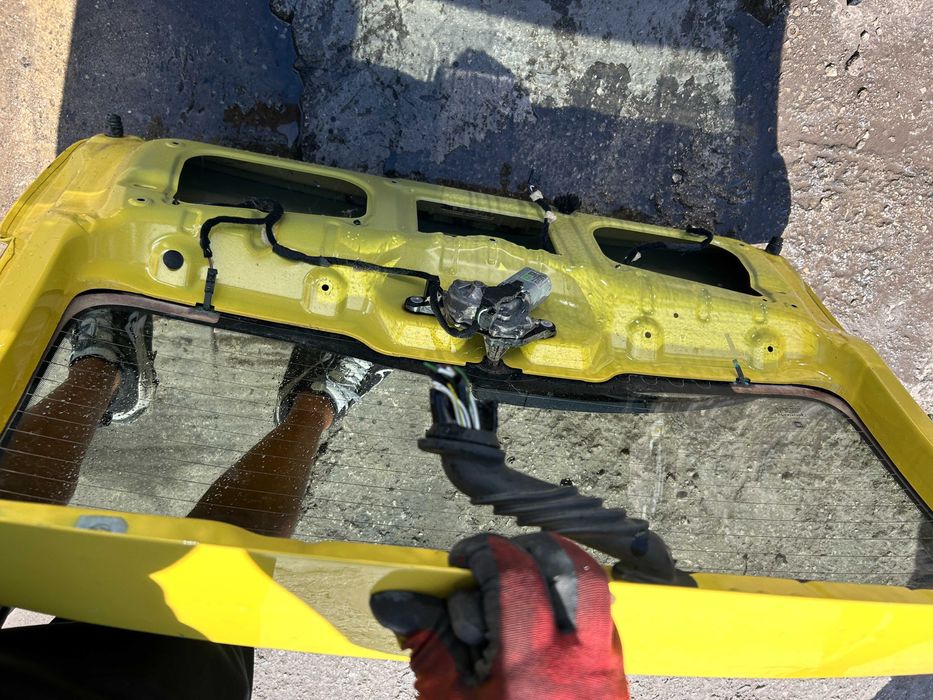 2 броя Багажна врата Fiat Panda 3