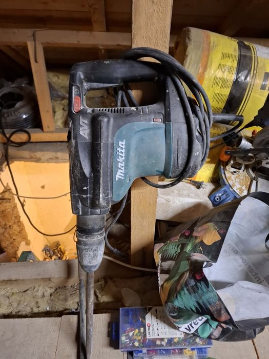 Vand ciocan rotopercutor