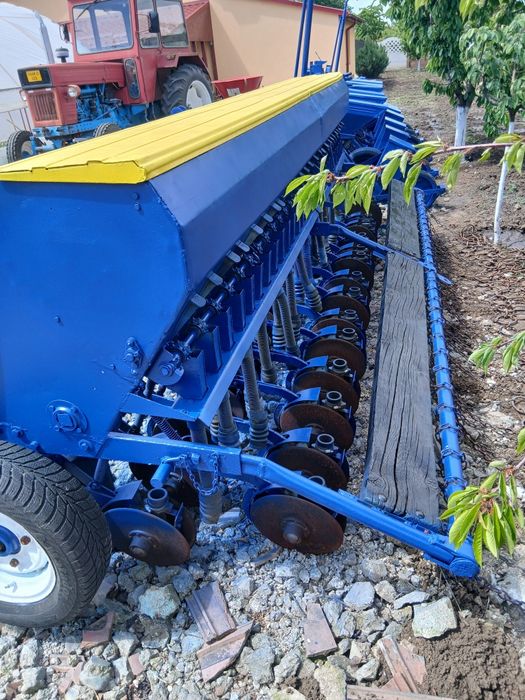 Vind utilaje agricole
