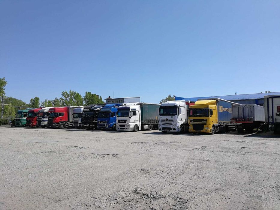 Parcare camioane Baia Mare