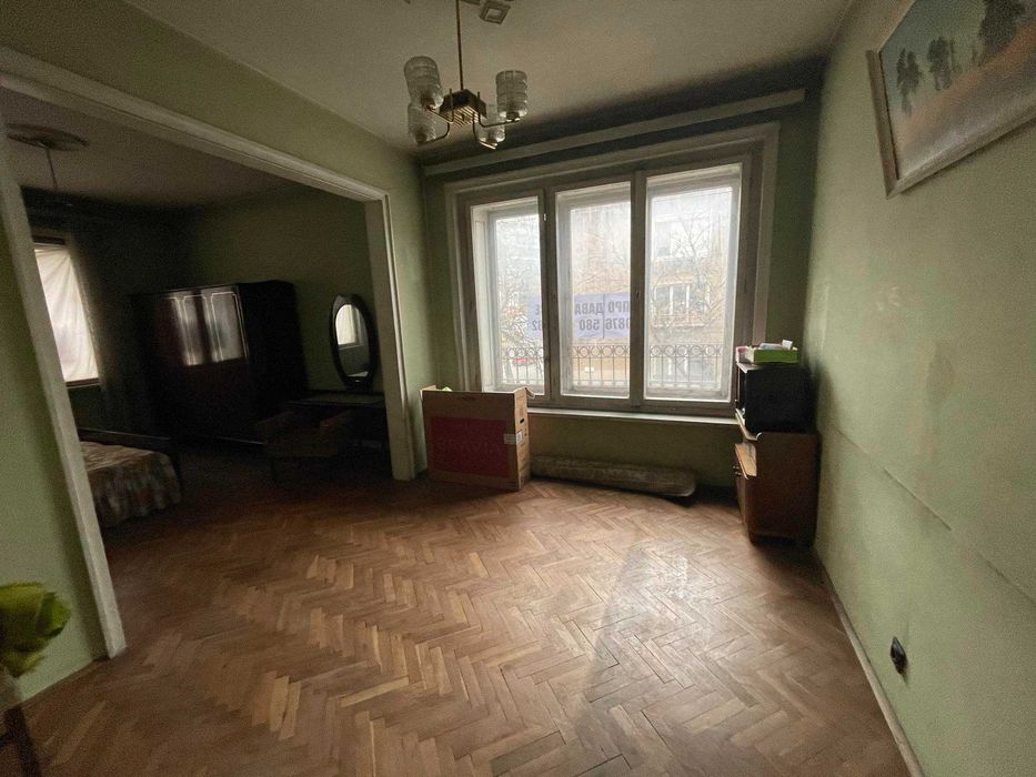 Продава се Тристаен апартамент в Пловдив, Каменица 1 - 83 кв.м за 1988 €/кв.м - Снимка #8