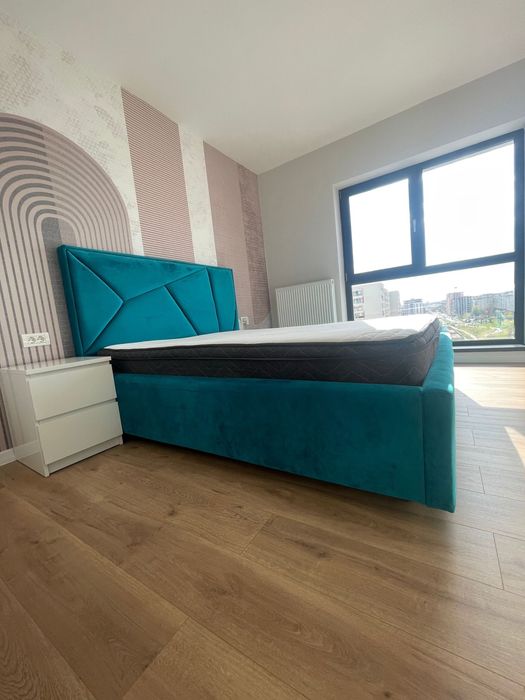 Pat Matrimonial Tapițat Catifea (Petrol) + Saltea inclusă + Ladă Depozitare