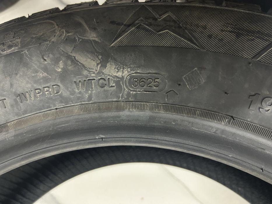 Продам зимние шины 195/65/15