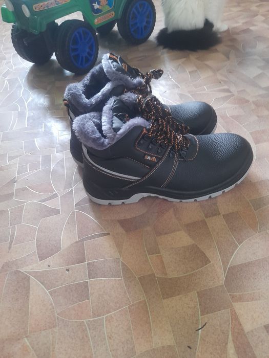 Продам сапоги тёплые новые