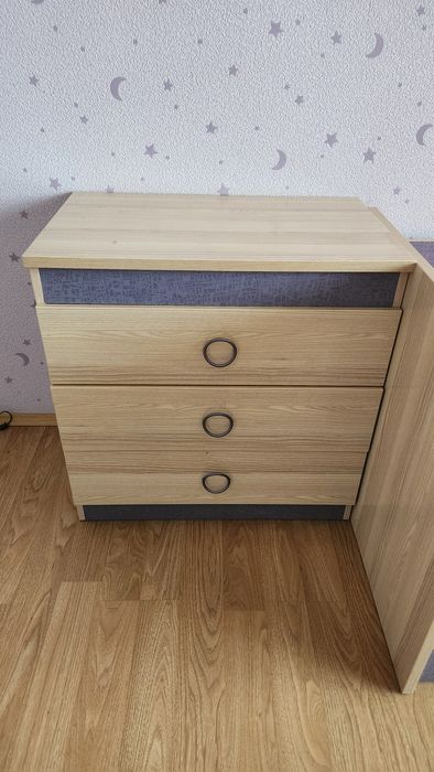 Продам детский, подростковый мебельный гарнитур