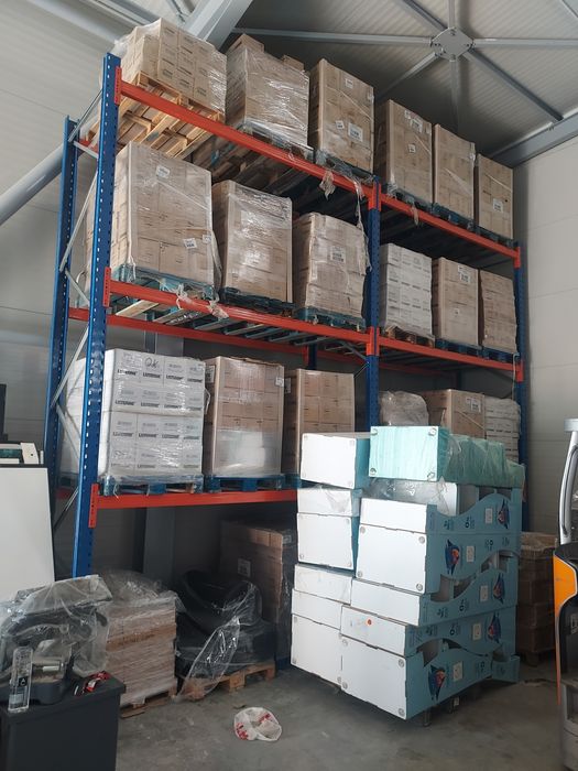 Rafturi pentru depozitare marfi