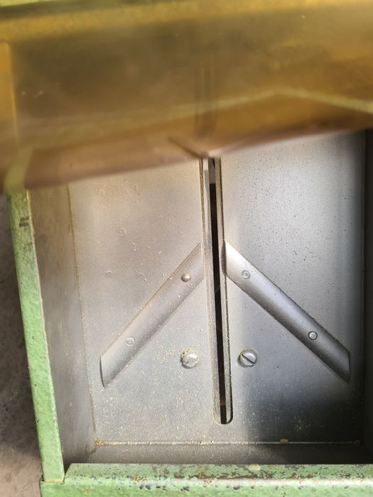 Преносима винтонавивна машина Powasert - Германия.