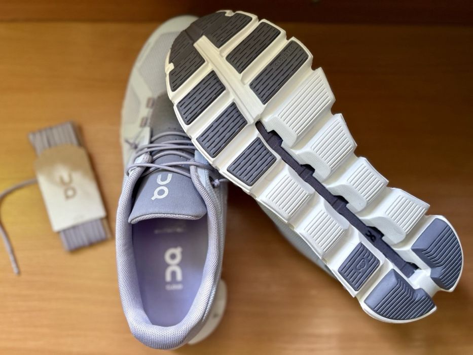 Женские кроссовки  ON CLOUD, ОРИГИНАЛ ШВЕЙЦАРИЯ, 39-38  размер