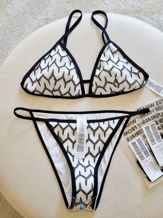 Бански костюм S/M бял черен две части горнище долнище triangle bikini