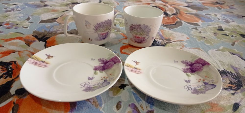 Различни видове чаши за кафе/чай