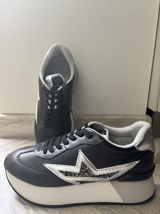 Liu Jo- Кожени маратонки