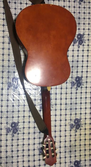 Klassicheskiy Gitara Sotiladi chexol bonus