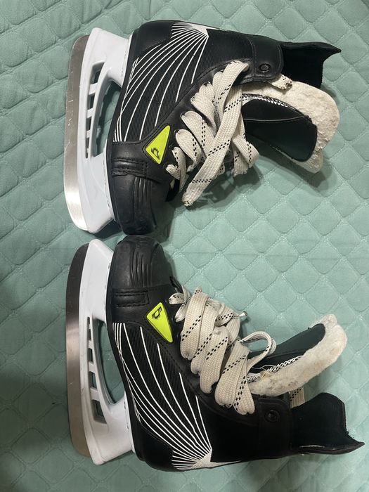 Продам коньки 35 размера