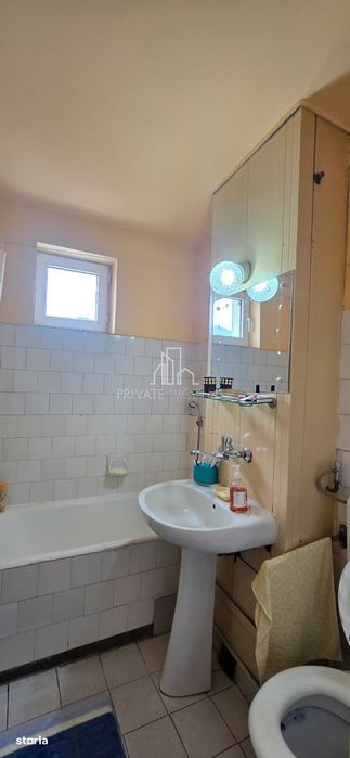Apartament 4 camere, zona Cornesti, Sighisoara