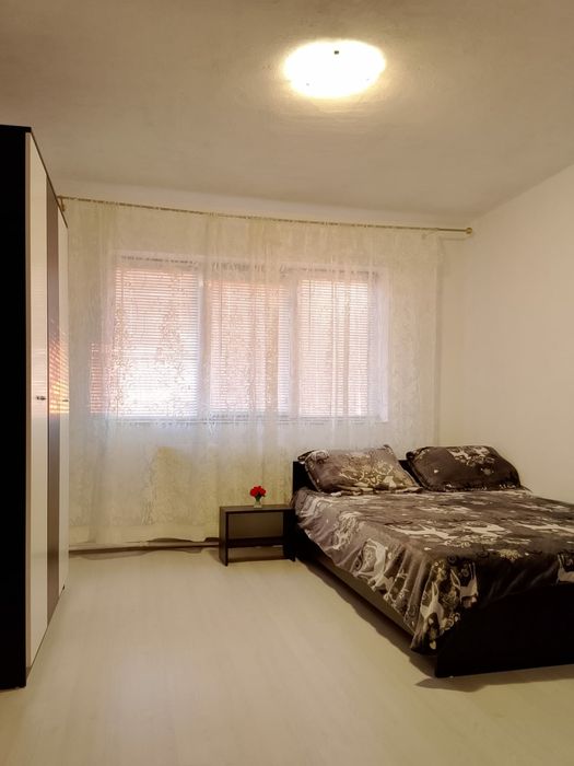 Apartament 3 camere de închiriat Sântandrei
