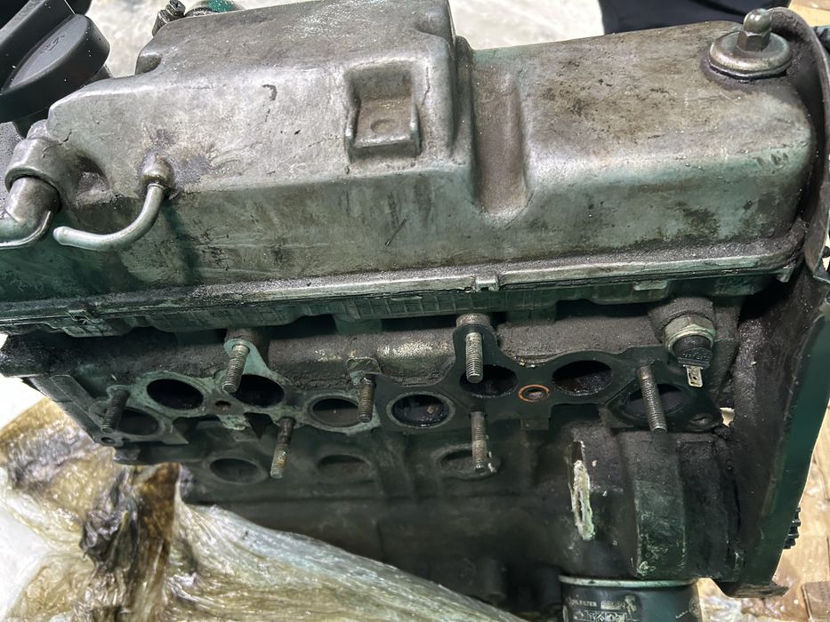 Продам двигатель 8 кл