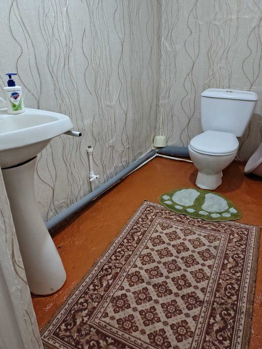 Продам 2 ком квартиру Бесколь