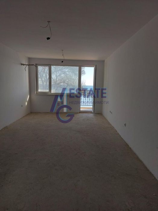Продава се Едностаен апартамент в Царево - 46 кв.м за 1494 €/кв.м - Снимка #8
