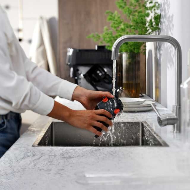 Распродажа Кофемашина DeLonghi ECAM 220.21.BG