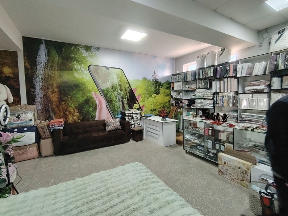 Yashil bozor yonidan savdo dokoni sotiladi