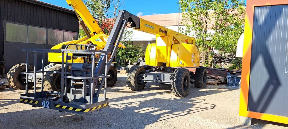 Societate vindem nacele,26m nacela articulata 4x4 diesel, 2200 ore