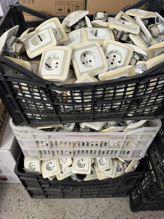 Контакт единичка