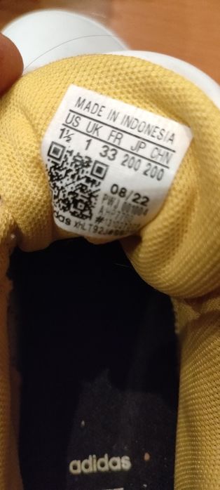 Adidași Adidas33,Nike33,Puma32