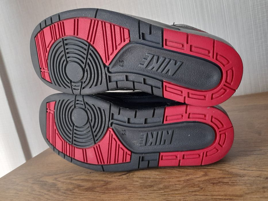 Jordan 2 Retro кецове 38 номер.