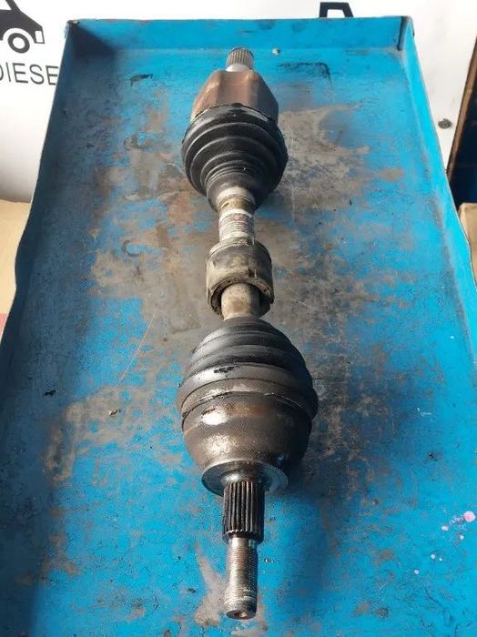planetara stanga ford kuga 2 2014 2015 2016 2017 2018 2019