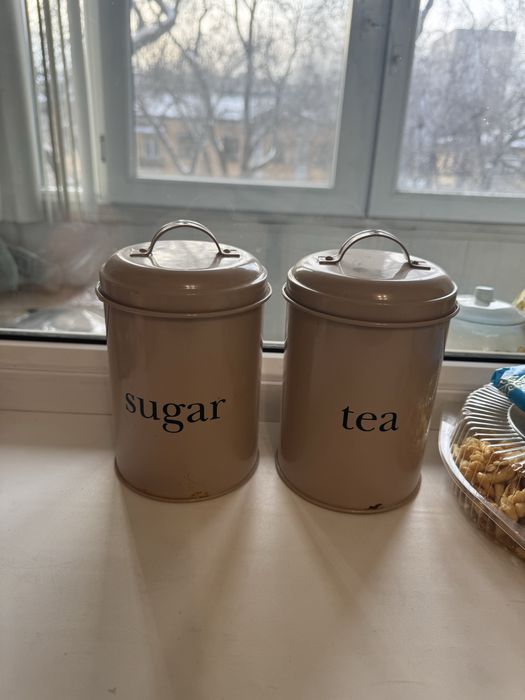 Контейнеры для сахара и чая