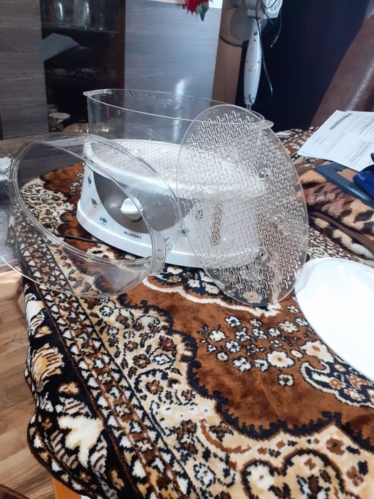 Aparat de gătit cu aburi Bluesky și piese de masina de spălat Whirpool
