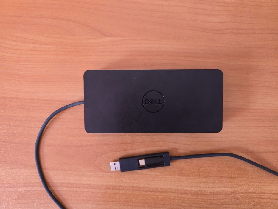 Докинг станция Dell D6000