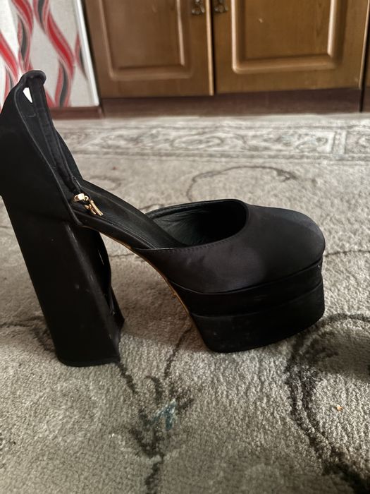 Туфли черные 41 размера