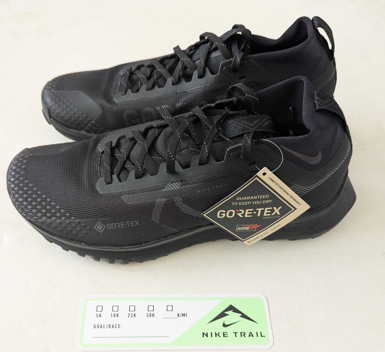 Nike Pegasus Trail 4 Gore Tex мъжки маратонки номер 42 от Сащ
