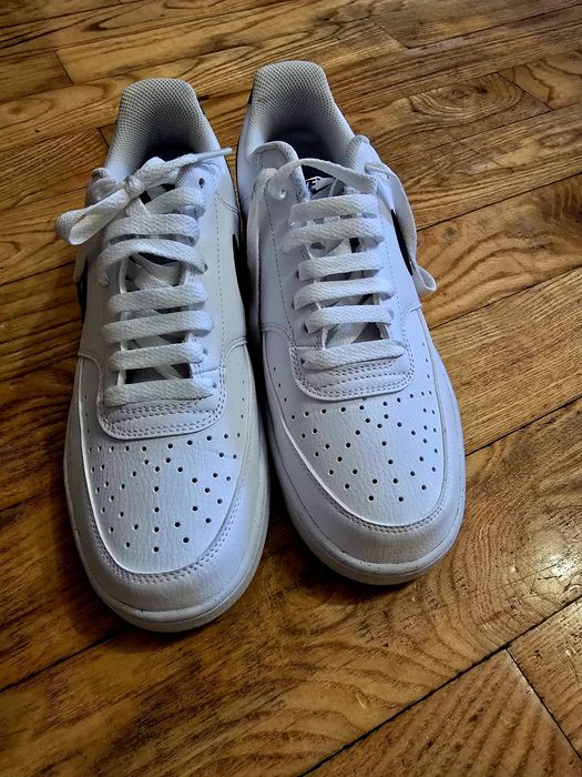 Нови обувки nike