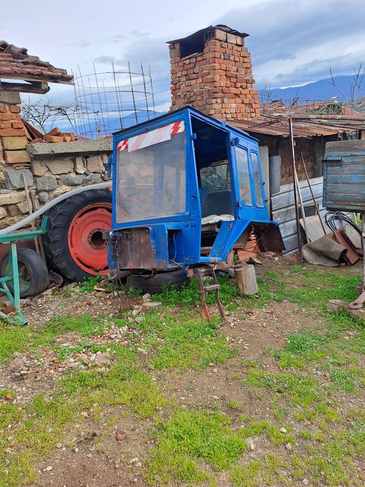 Владимирец Т,,-25  на части