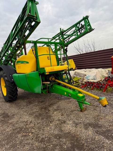 Met erbicidat John Deere 732 an 2015 Amazone Lemken Rau Hardi