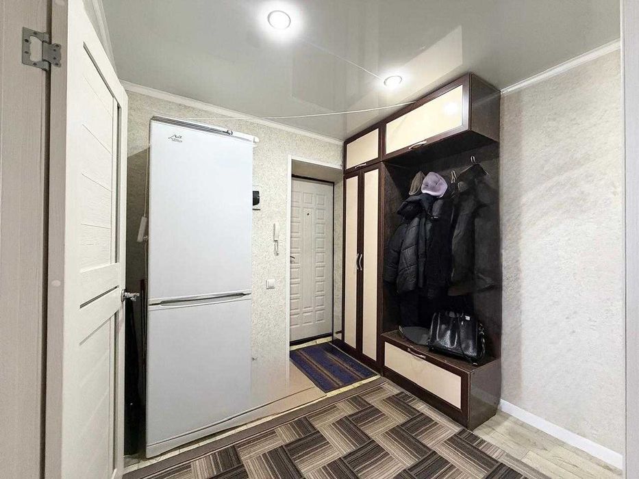 Продам 2 комнатную в Центре!