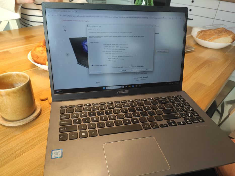 Asus i7 gen 8, 12gb ram, SSD 256GB