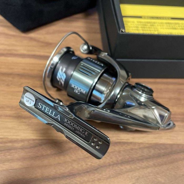 Shimano 22 Stella 3000MHG