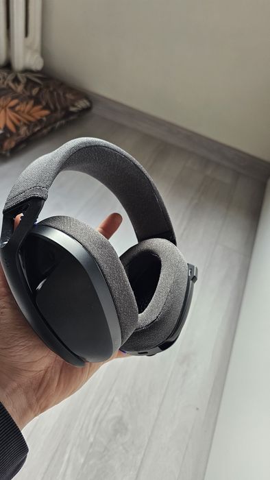 Безжични слушалки Logitech G321