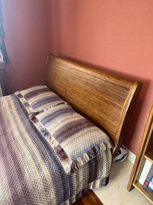 Продам мебель в гостевую комнату