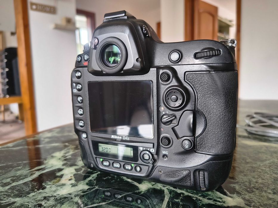 nikon d4 • Anunturi gratuite • OLX.ro