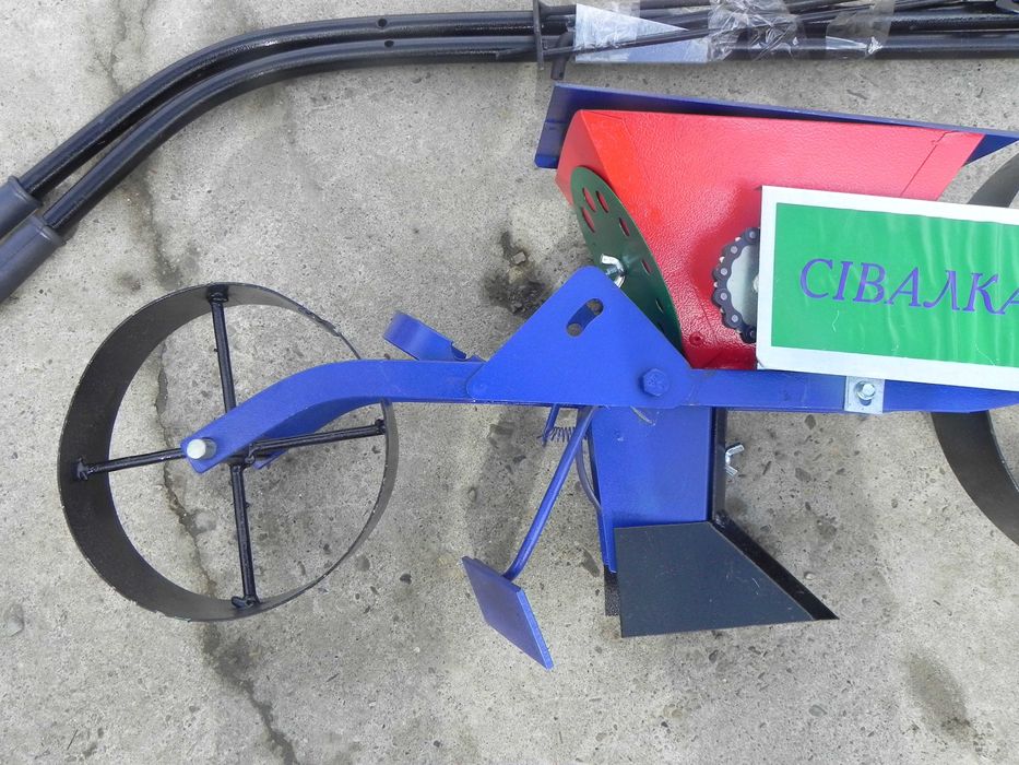 Semanatoare manuala pentru legume seminte mici solar